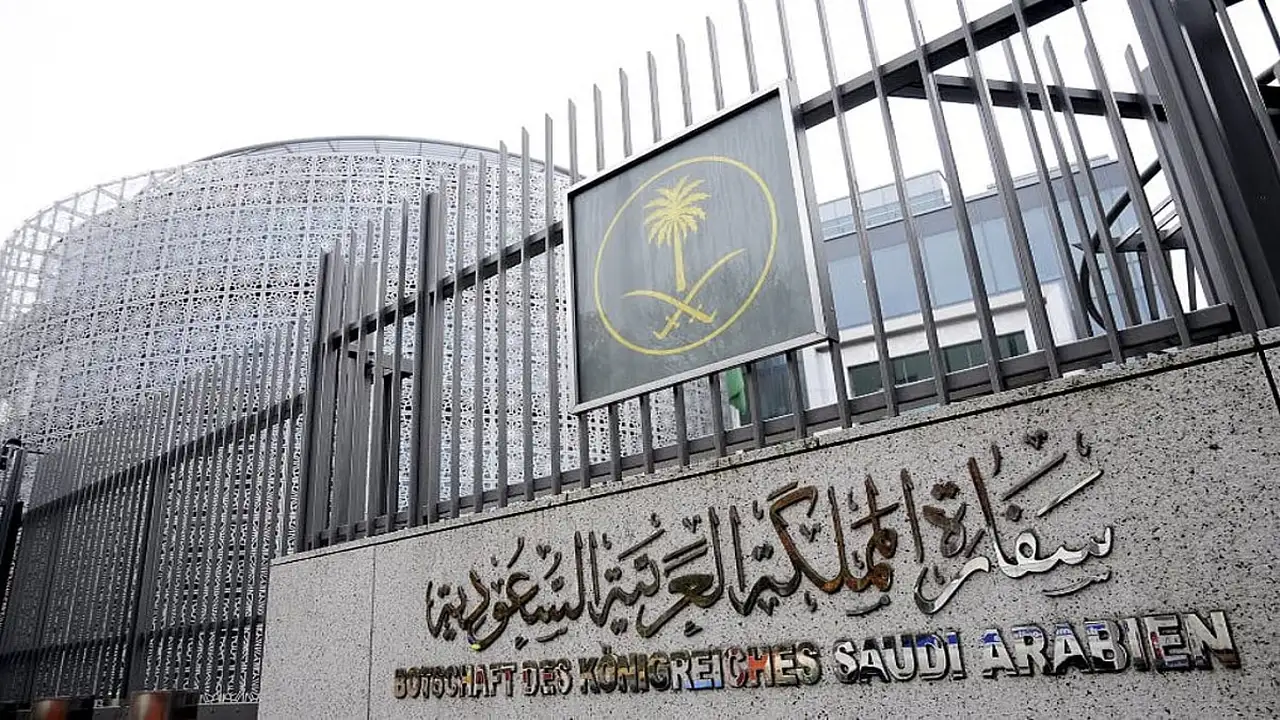 سفارة المملكة في فيتنام تطلق تحذيراً عاجلاً لرعاياها مع اقتراب العاصفة Opong